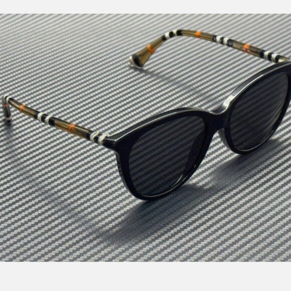 BURBERRY Black Grey Women\'s 55 mm Sunglasses main image 5